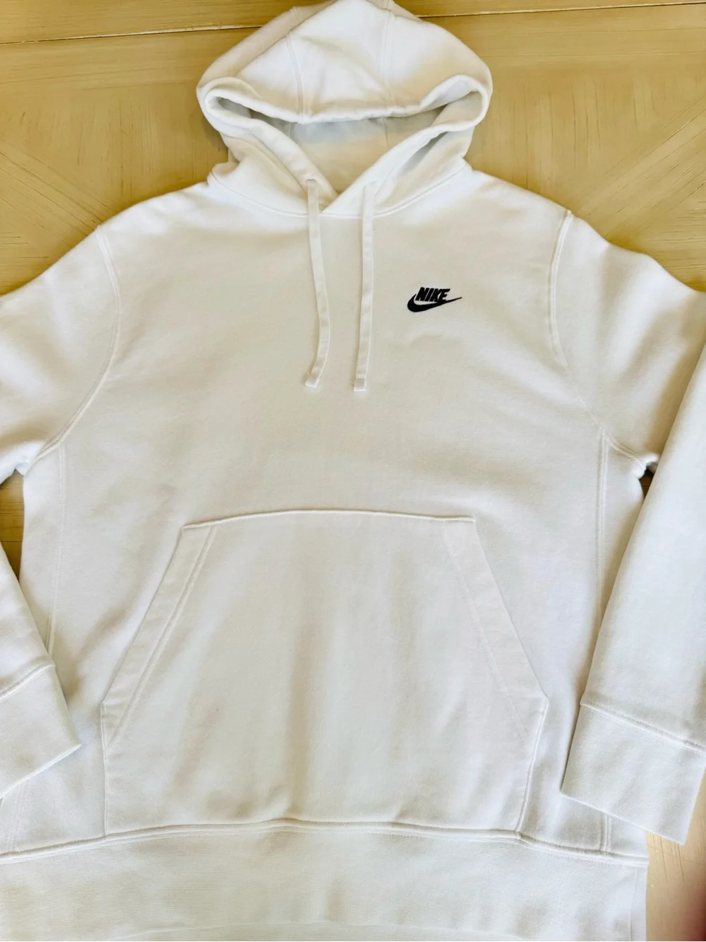 Nike Sportswear Club Fleece Hoodie White w Black Logo -  Men’s - Size Medium